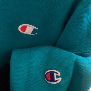 Champion teal/foam green medium crew neck